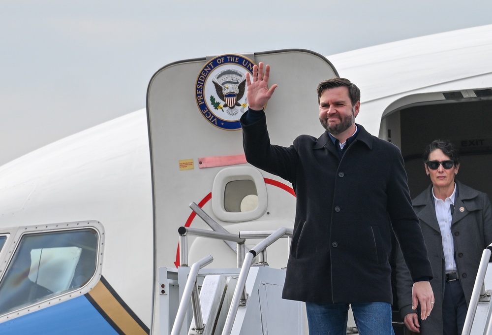 VP lands at YARS