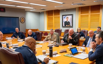 SD Meets with Joint Chiefs