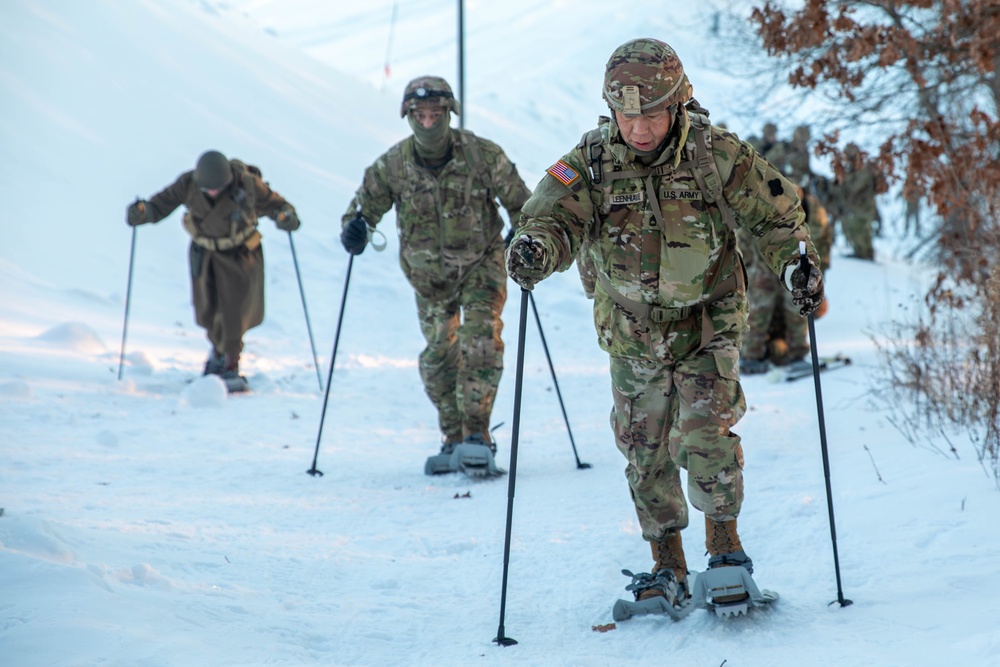 88th Readiness Division Snow Shoe Training