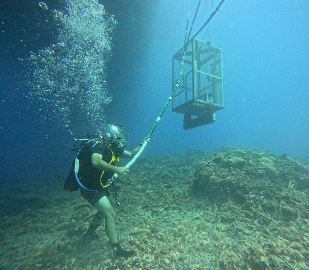 Kwajalein Atoll-7th Engineer Dive Detachment