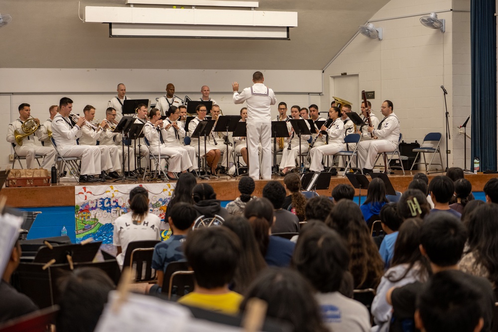 U.S. Pacific Fleet Band holds event at Moanalua Middle School