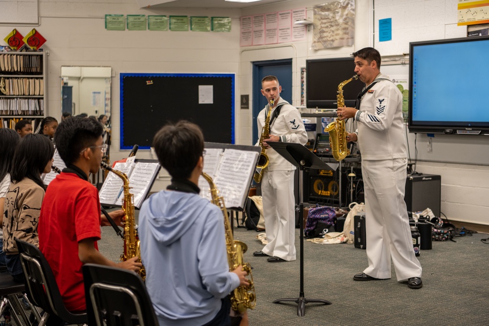 U.S. Pacific Fleet Band holds event at Moanalua Middle School