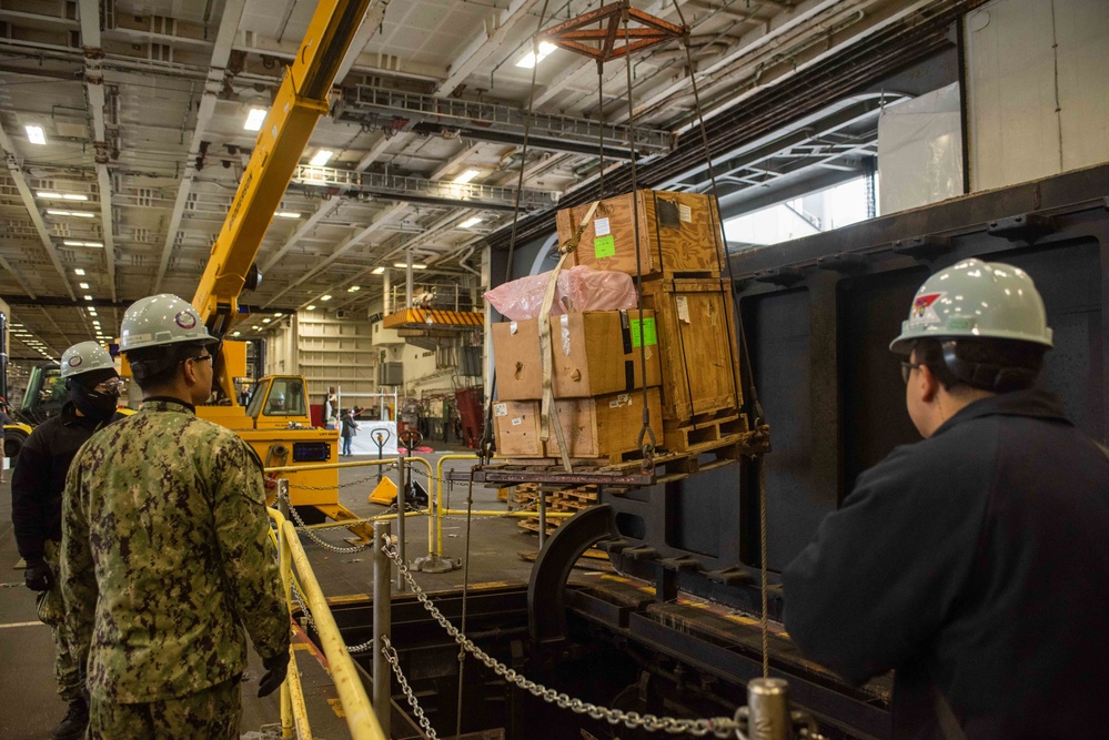 USS Ronald Reagan (CVN 76) prepares for DPIA