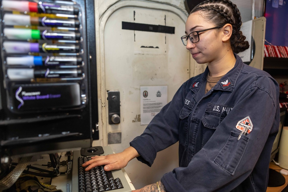 Preble (DDG 88) Fuel Transfer