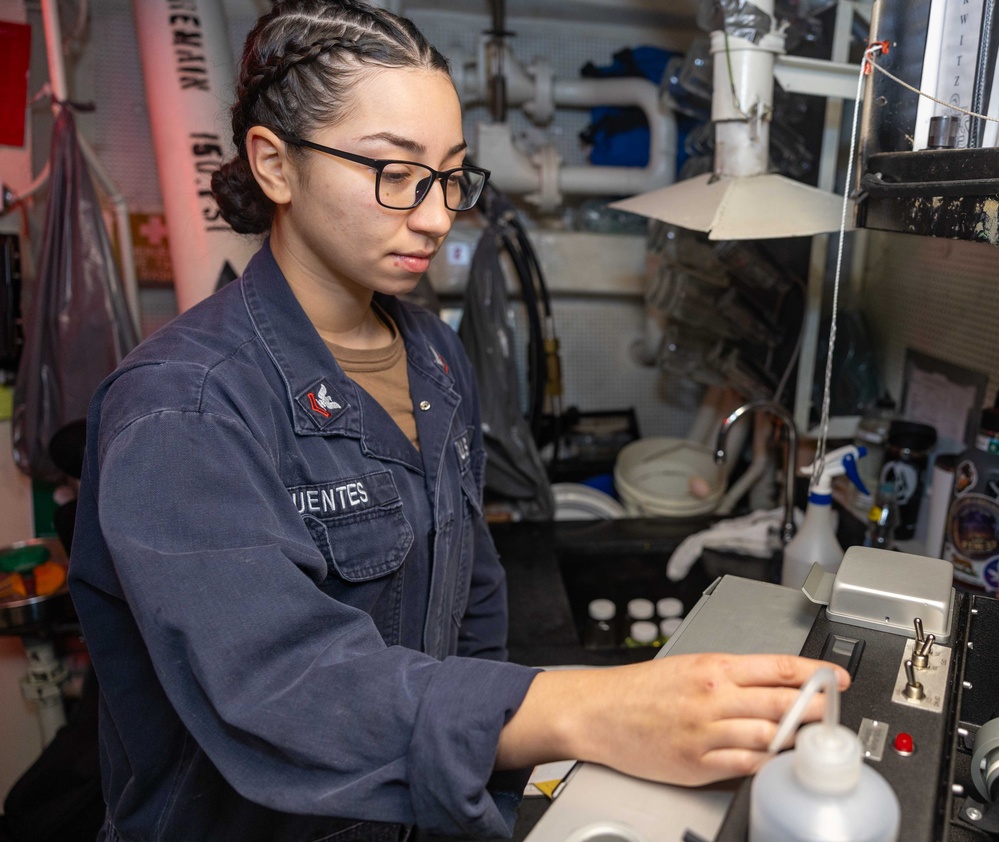 USS Preble (DDG 88) Contaminated Fuel Detector Calibration