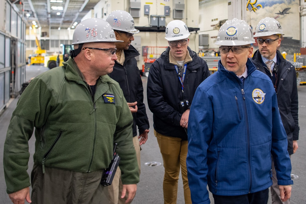 USS Ronald Reagan (CVN 76) welcomes Deputy Director of Naval Reactors