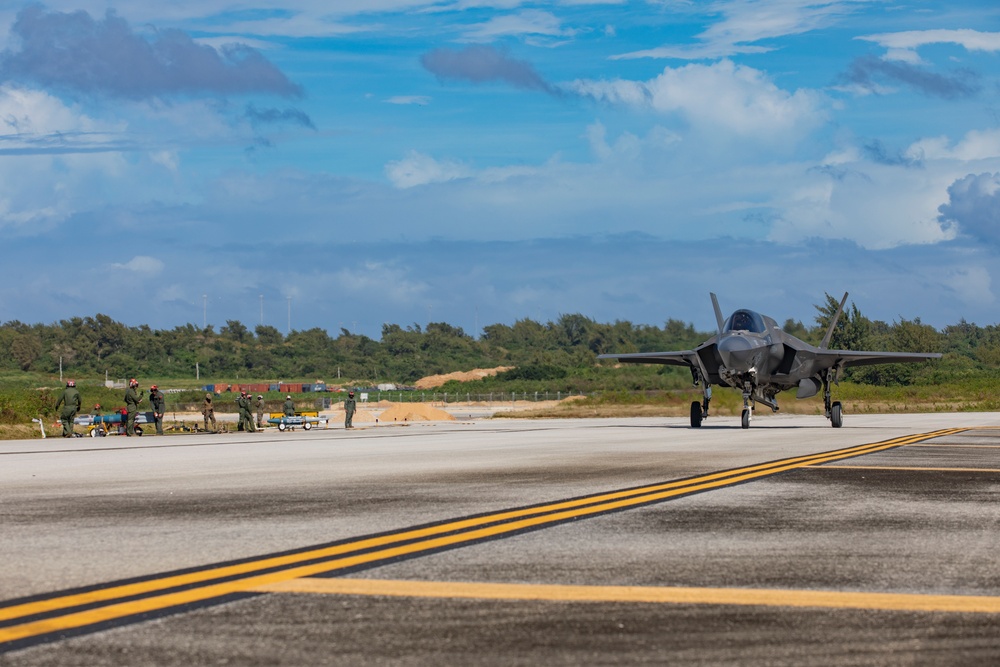 U.S. Marine Corps F-35Bs refuel and arm at Tinian