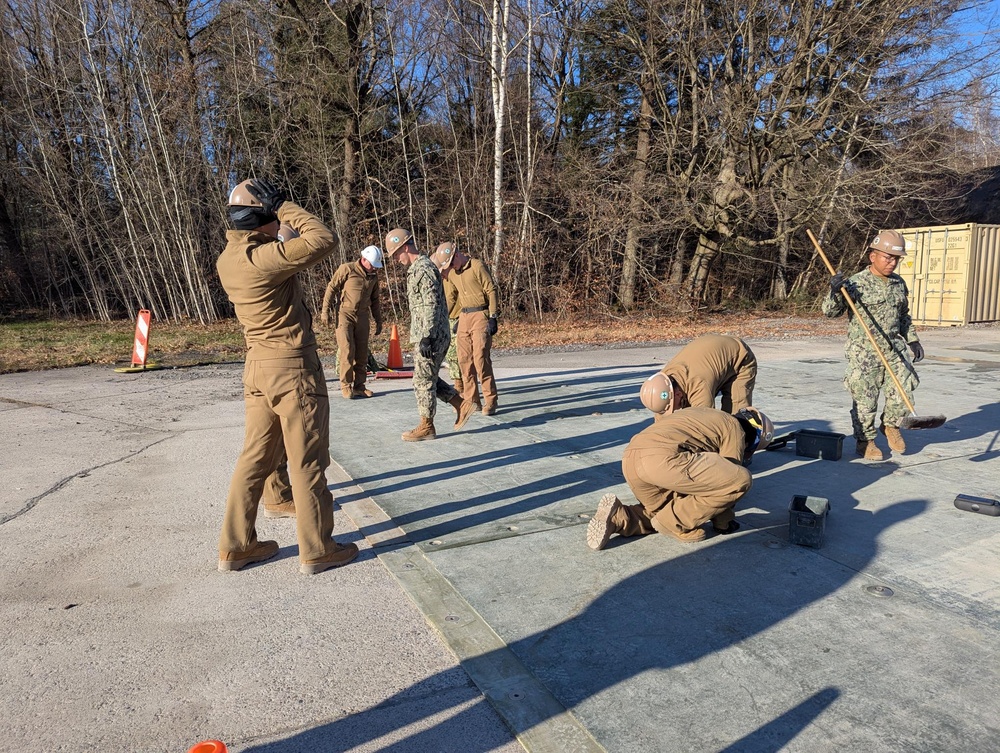 NMCB1 attends Crushed Stone Crater Repair Course