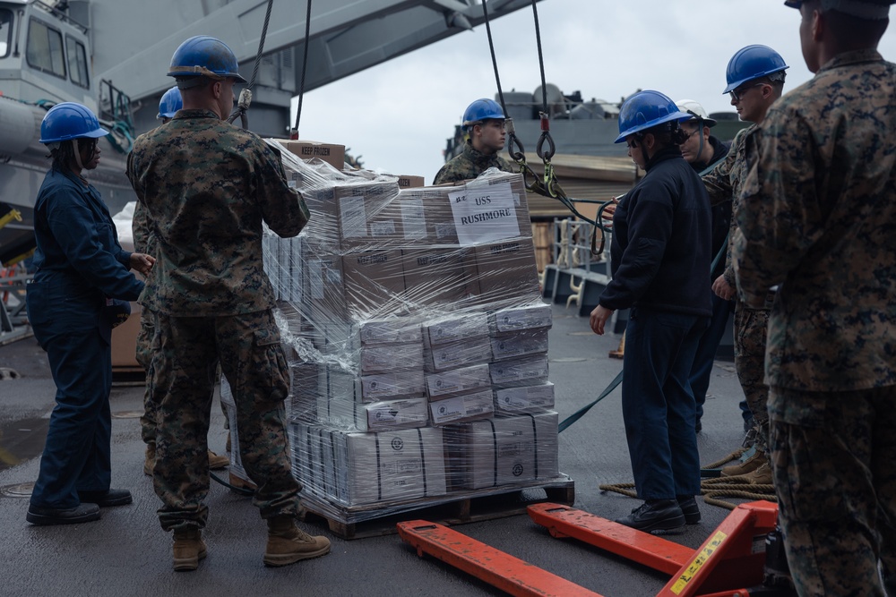 31st MEU conducts resupply operations