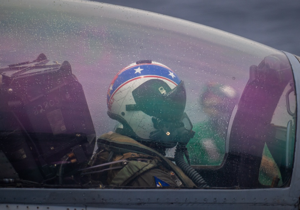 USS Carl Vinson (CVN 70) Conducts Routine Flight Operations in the South China Sea