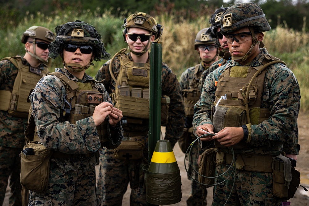 12th LLB Marines Execute a Demolition Range