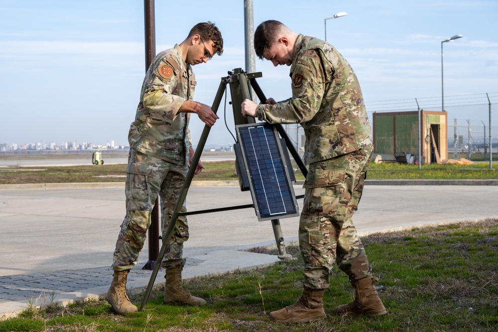 Airmen in Action: 39 OSS sets up tactical weather station