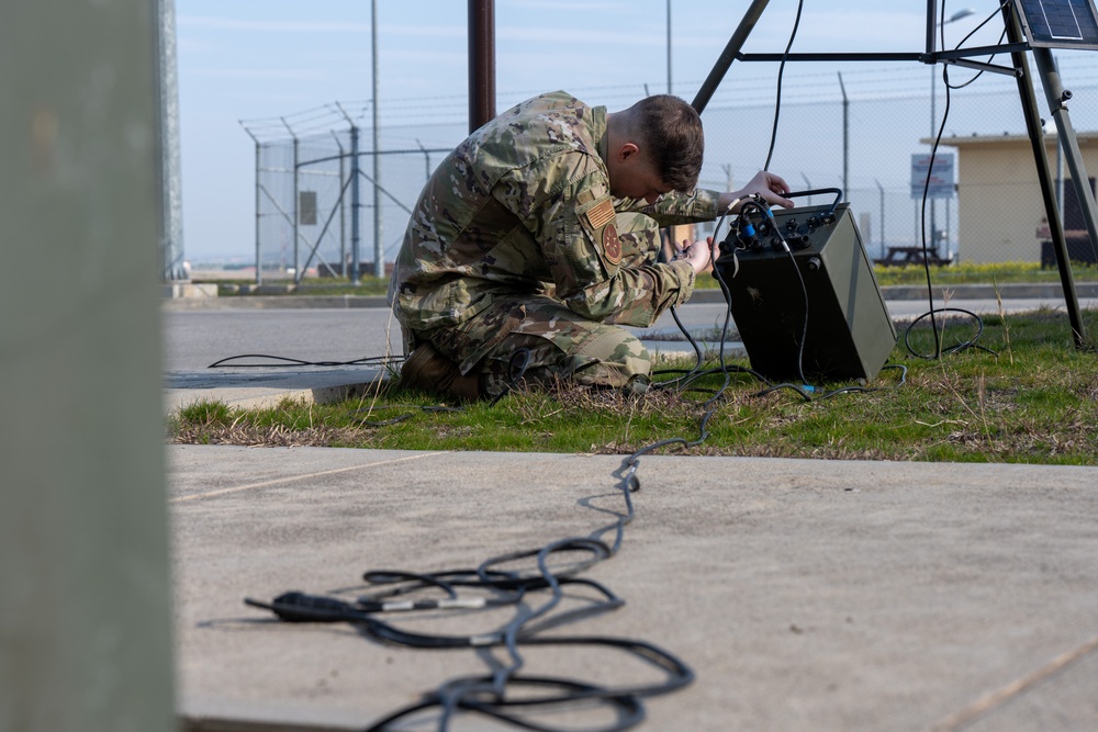 Airmen in Action: 39 OSS sets up tactical weather station