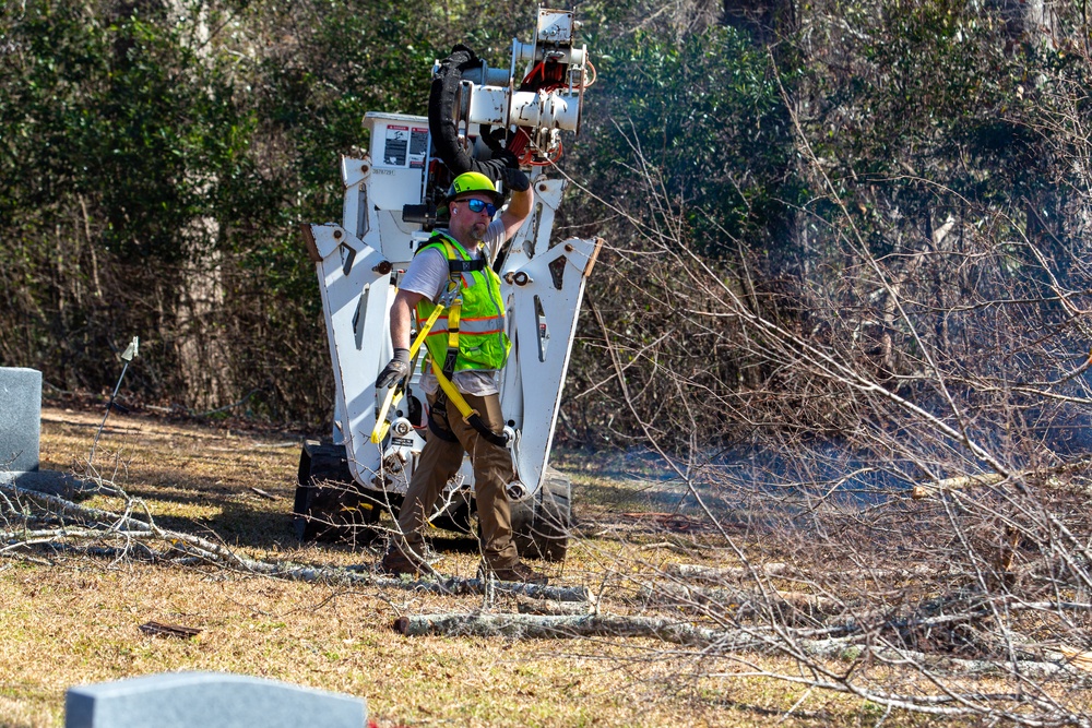 Hurricane Helene Recovery: Tree Cutting and Removal in Laurens County, Georgia.