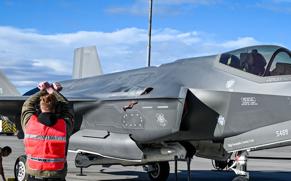F-35 Hot Turns: Enhancing Survivability and Lethality