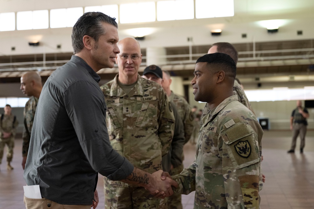 SD Engages with Troops and Border Officials at U.S.-Mexico Border