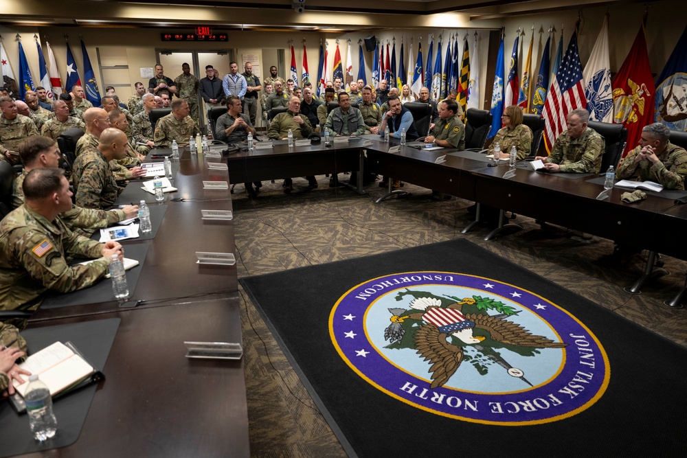 SD Engages with Troops and Border Officials at U.S.-Mexico Border