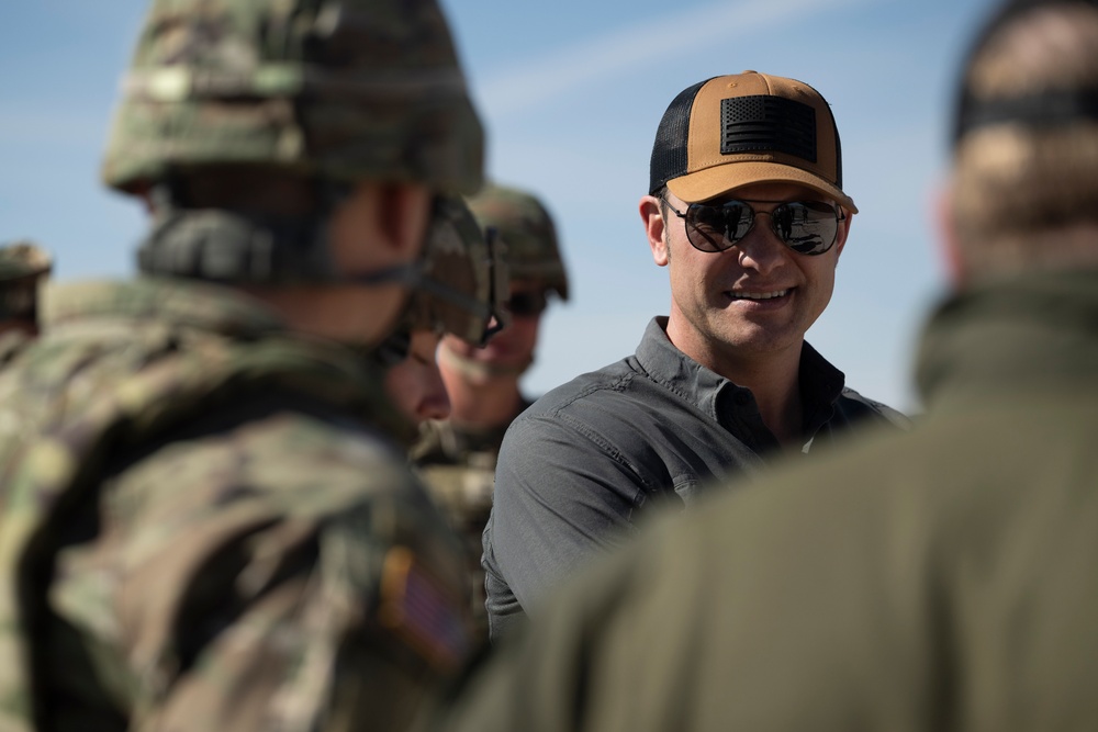 SD Engages with Troops and Border Officials at U.S.-Mexico Border