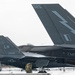 US, RAF F-35 hot-pit refueling at RAF Lakenheath