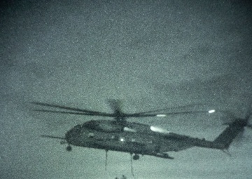 HMH-462 Conducts Joint Nighttime External Lift Training