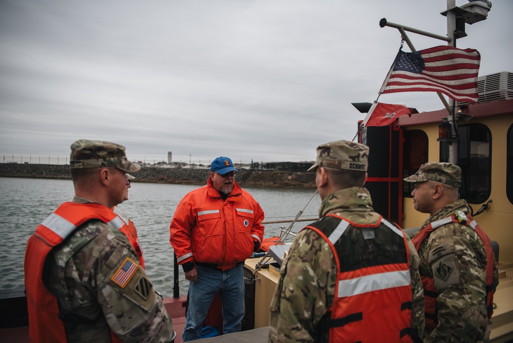 U.S. Army Corps of Engineers leadership visits Potomac River Aviation Incident site