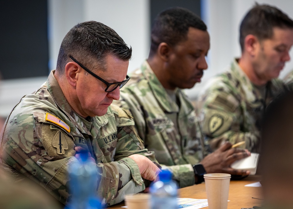 Sgt. Maj. of the Army Michael R. Weimer visits regionally aligned forces in Poland