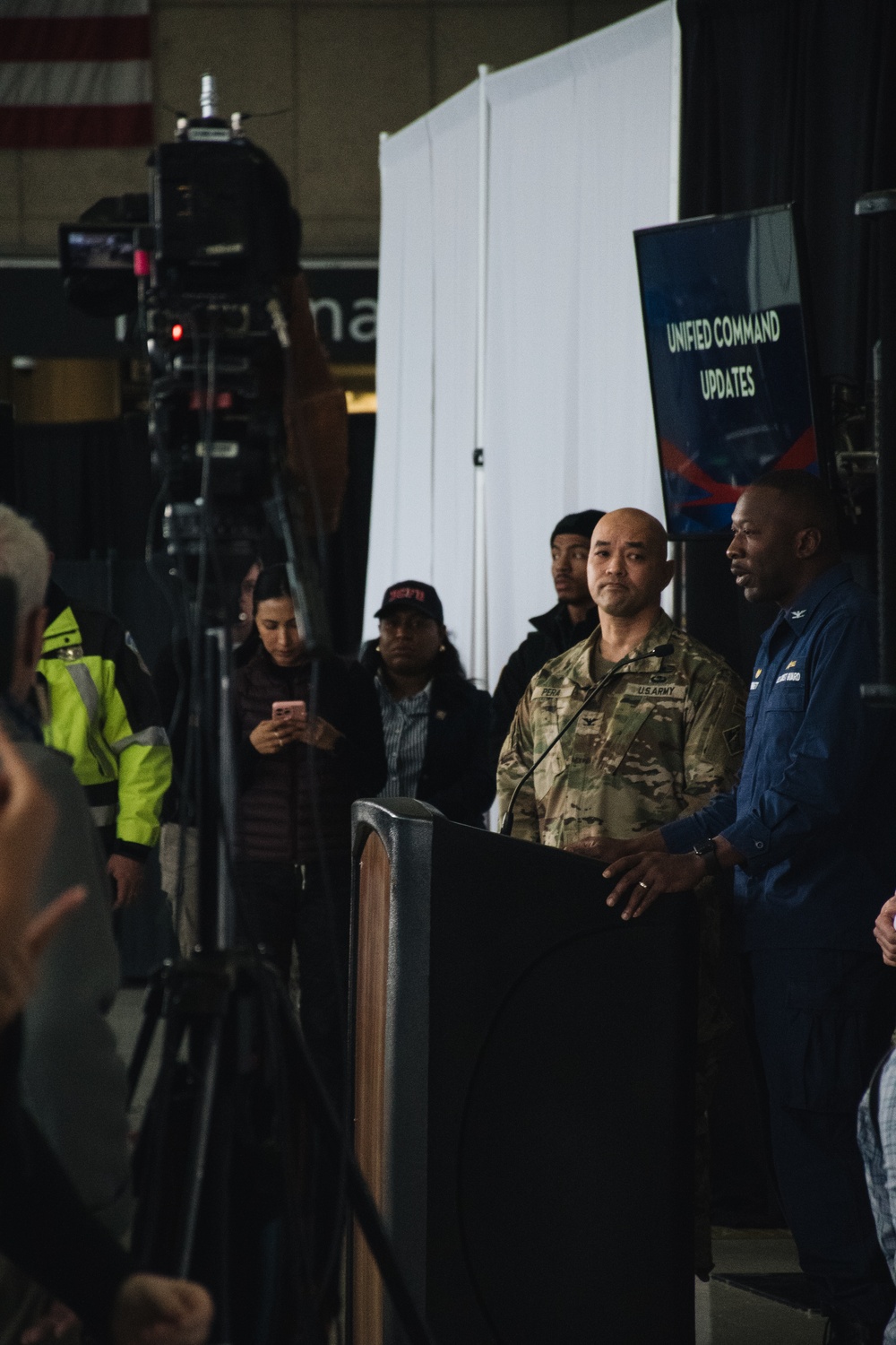 Unified Command hosts press conference ahead of wreckage removal operations at Potomac River Aviation Incident