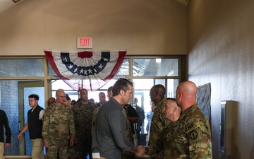 The Secretary of Defense visits Soldiers at the Southern Border