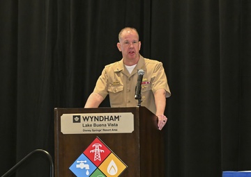 NAVFAC Commander Addresses Utilities Privatization Workshop