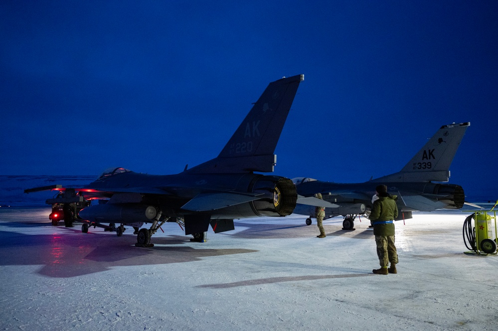 18th EFGS ready F-16s for Operation NOBLE DEFENDER
