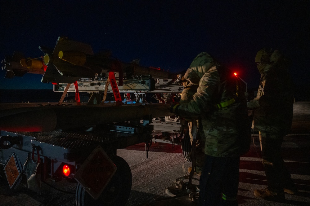 18th EFGS load munitions during Operation NOBLE DEFENDER