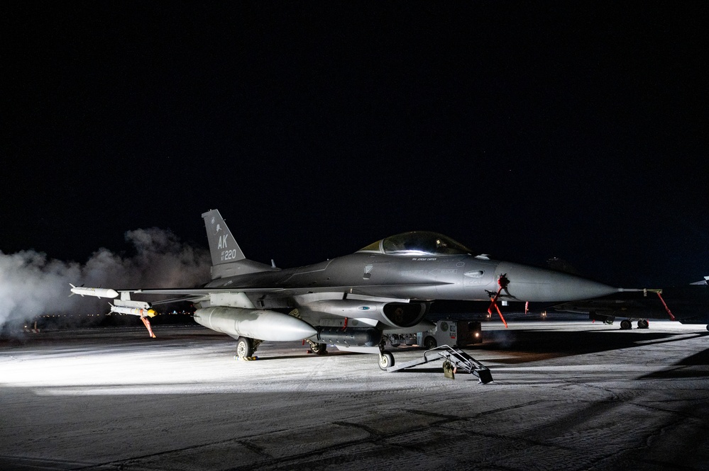 18th EFGS load munitions during Operation NOBLE DEFENDER