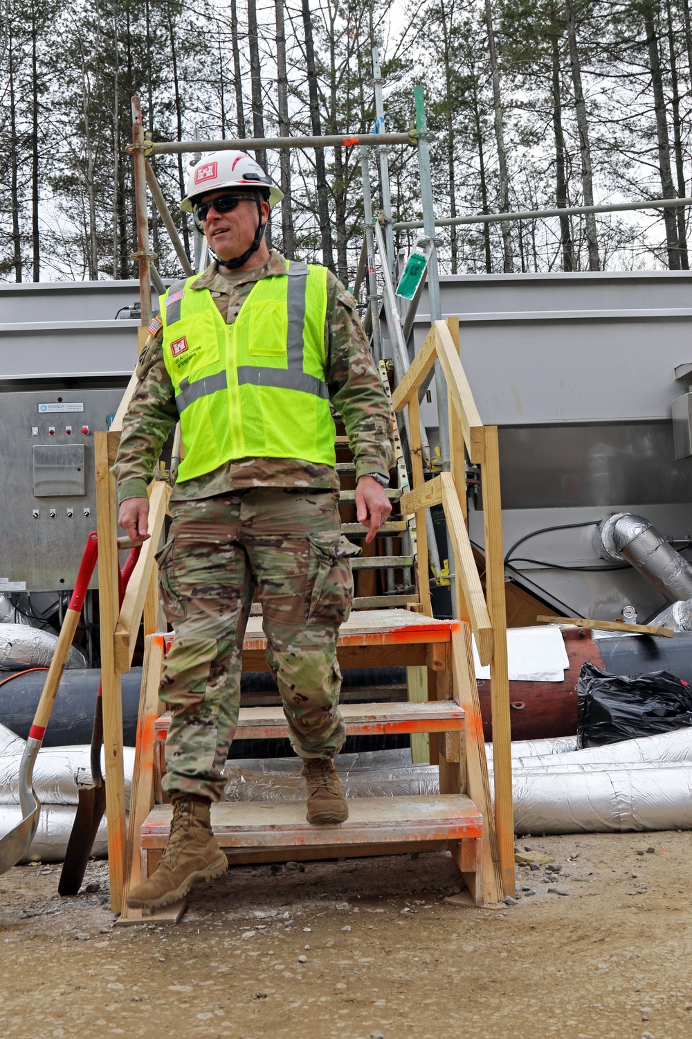 South Atlantic Division Commander visits Burnett Reservoir in North Carolina