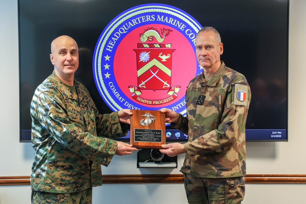 French Gen. Pierre Schill Visits Marine Corps Col. Andrew T. Paynter