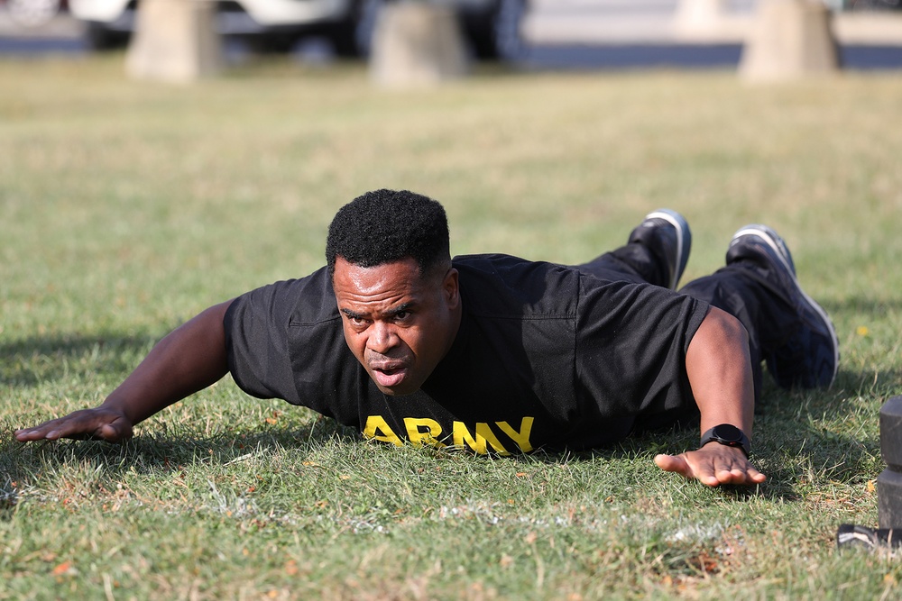 Soldier serves his country twice as firefighter and Army Reserve officer