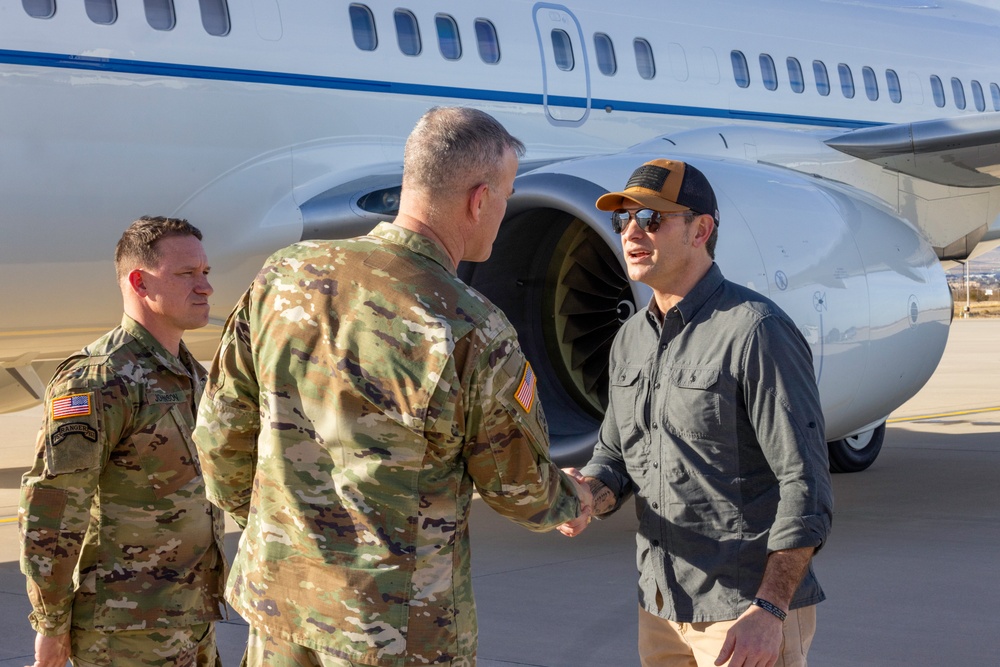 U.S. Secretary of Defense visits Fort Bliss, Southern Border