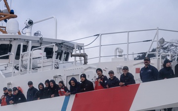 Coast Guard Cutter John Witherspoon crew transits to Juneau, Alaska