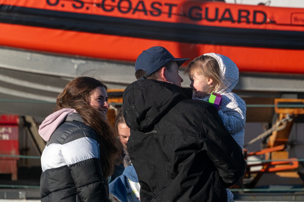 Coast Guard John Witherspoon makes first arrival to homeport in Kodiak, Alaska