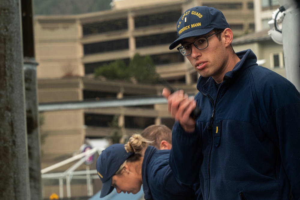 Coast Guard Cutter John Witherspoon moors in Juneau
