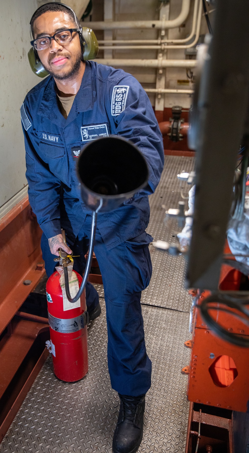 USS Benfold Engineering Training Drill