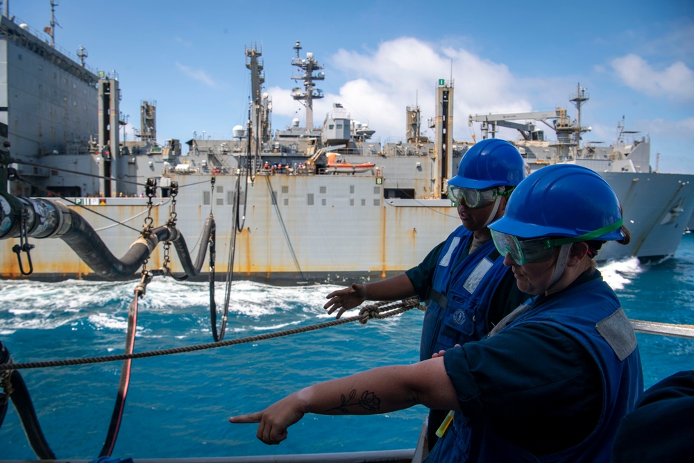 USS Sterett conducts routine operations as part of the Carl Vinson Carrier Strike Group