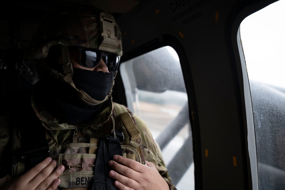 AKARNG infantry and aviators team up during winter FTX