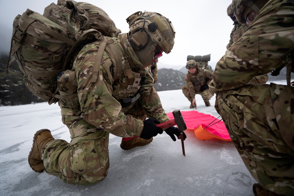 AKARNG infantry and aviators team up during winter FTX