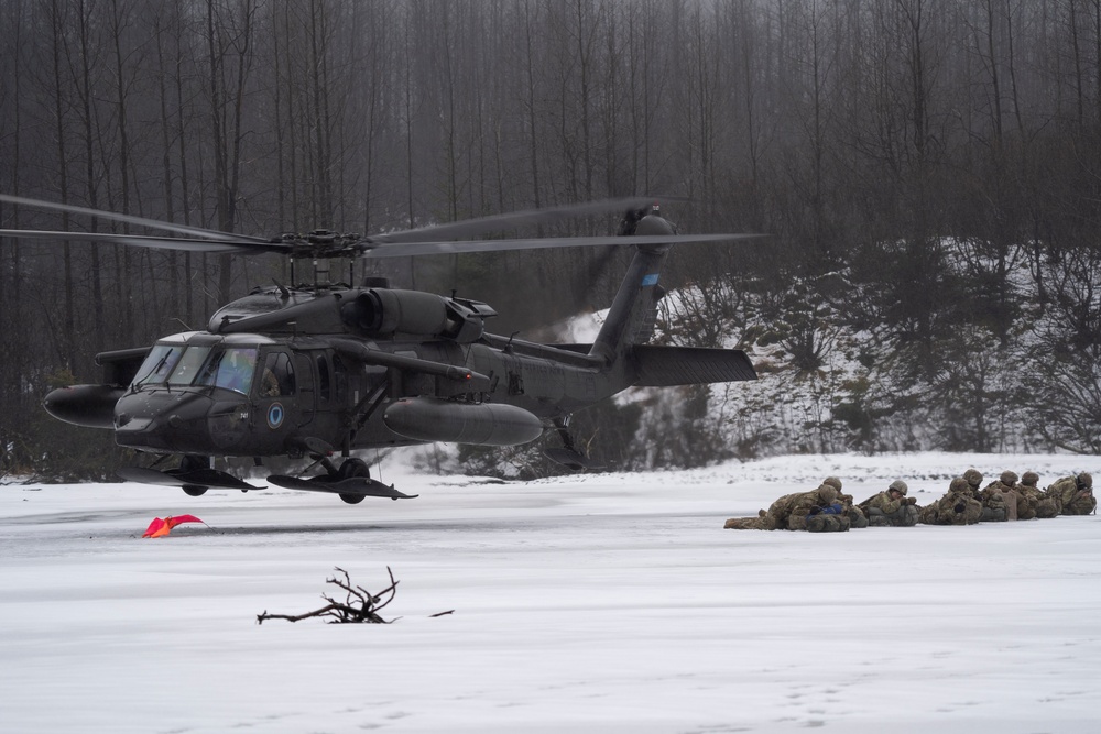 AKARNG infantry and aviators team up during winter FTX