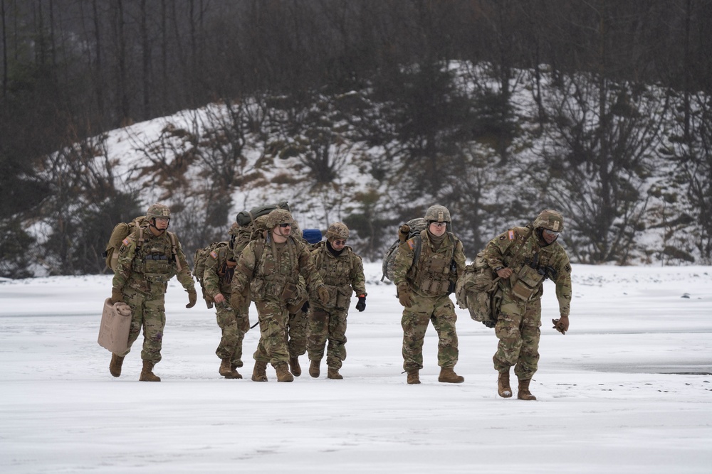 AKARNG infantry and aviators team up during winter FTX