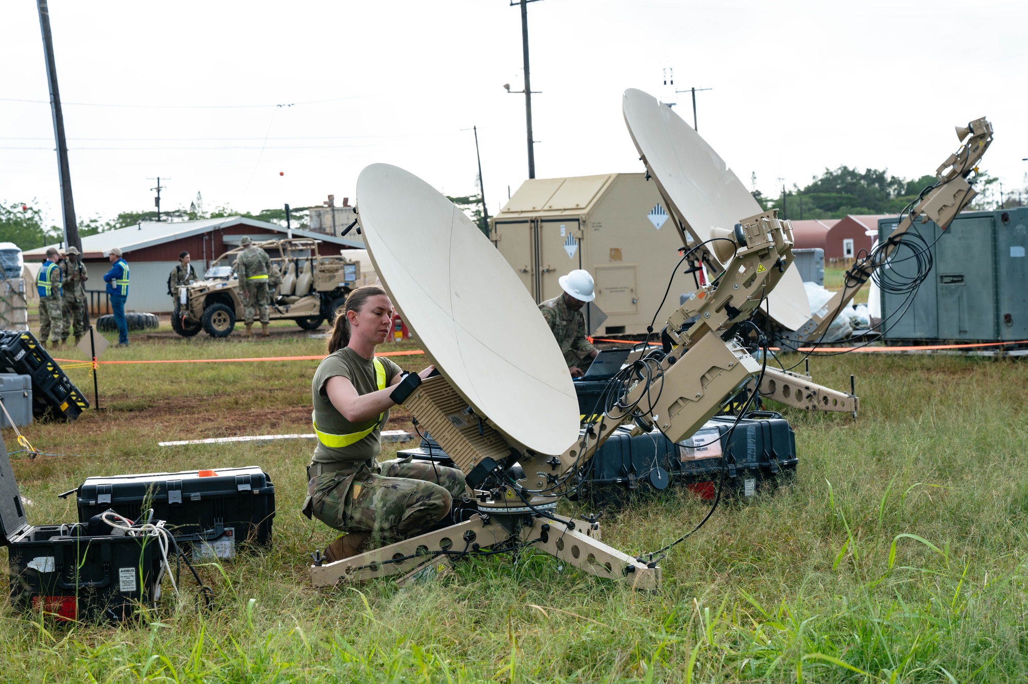 DVIDS - Images - Strong signals: Loud, clear and ready for battle