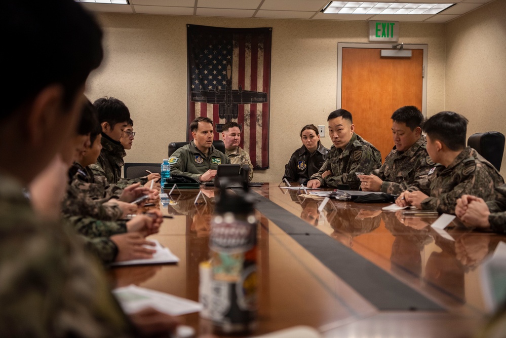 Furthering interoperability: ROKA 112th MIB, 25th FS integrate