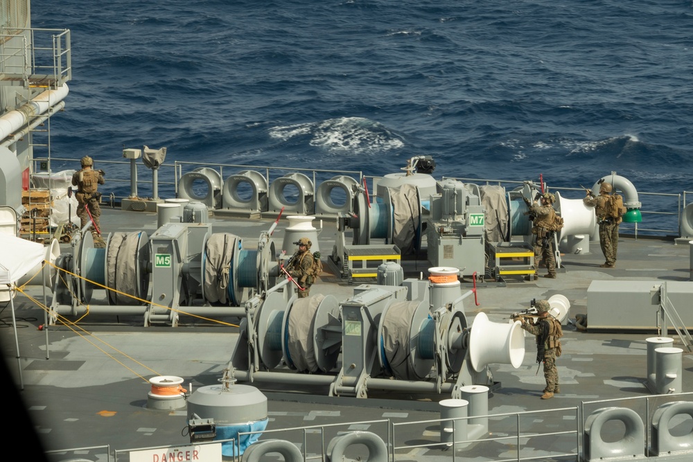 31st MEU | Visit, Board, Search and Seizure Exercise