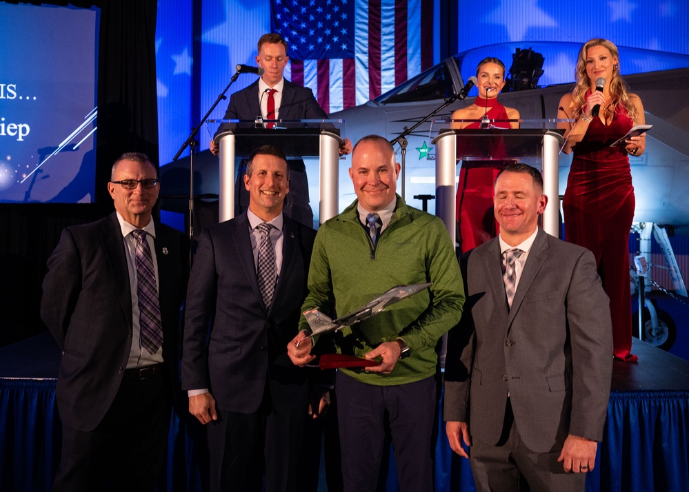 104th Fighter Wing Honors Outstanding Airmen at Annual Awards Banquet