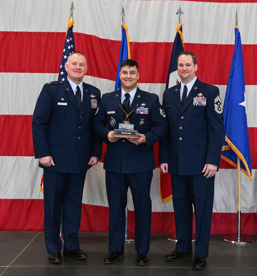 132d Wing Awards Ceremony and Commander’s Call